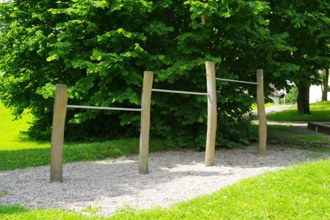 Klettergerät auf dem Spielplatz