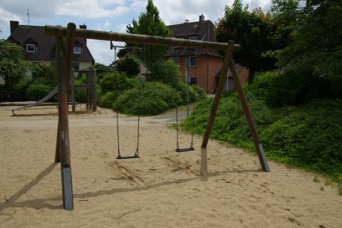 Schaukel auf dem Spielplatz