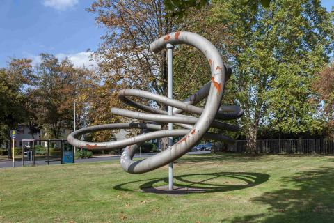 Merkel, Lisa: Metallröhrenplastik,1966; Foto: Ralf Rassloff 2020. 