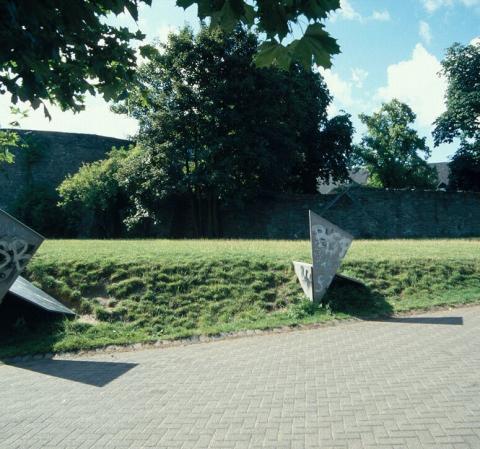 Koch, Diethelm: Drei Quadrate, Foto: Kunstmuseum Mülheim an der Ruhr/ Ralf Raßloff 2006.