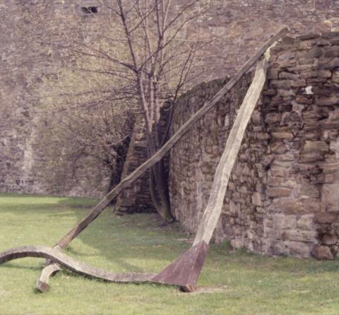 Könitz, Peter: 130 Grad außen, Gesamtansicht, © VG Bild-Kunst, Bonn, 2019; Foto: Kunstmuseum Mülheim an der Ruhr 2006.