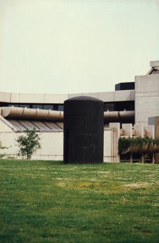 Liesen, Wolfgang: Haus des Schwans - Zustand 2001; Foto: Kunstmuseum Mülheim an der Ruhr 2001.
