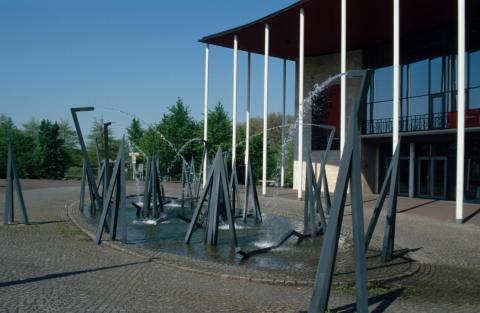 Schad, Robert: Mülheimer Gruppe, Foto: Kunstmuseum Mülheim an der Ruhr 2001.