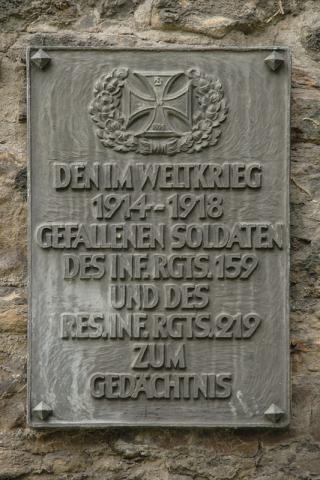 Gedenktafel für die Gefallenen des 159. Regiments; Foto: Kunstmuseum Mülheim an der Ruhr 2007.