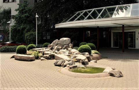 Magnus, Dieter: Brunnen, Foto: Kunstmuseum Mülheim an der Ruhr 2007.