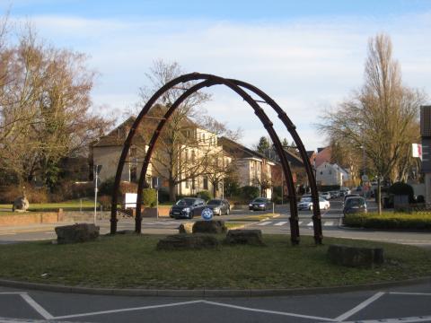 Stollenausbaubogen des ehem. Bergwerks Walsum; Foto: Kunstmuseum Mülheim an der Ruhr 2017.