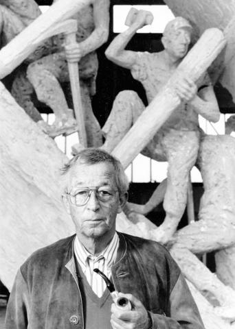 Porträt Max Kratz (Foto: Kunstmuseum Solingen, https://www.kunstmuseum-solingen.de/sammlungen/max-kratz/ (Abruf: 22.04.2020). © 2020 VG Bild-Kunst, Bonn.) Porträt Max Kratz (Foto: Kunstmuseum Solingen, https://www.kunstmuseum-solingen.de/sammlungen/max-kratz/ (Abruf: 22.04.2020). © 2020 VG Bild-Kunst, Bonn.)